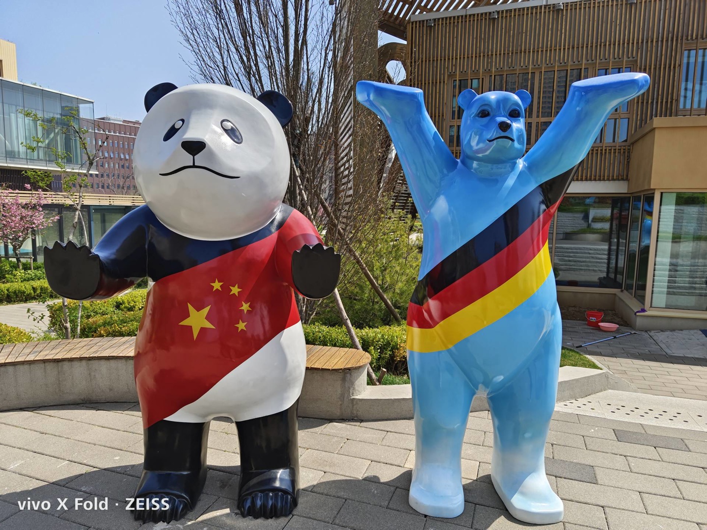 vivoxfold折叠屏评测,vivoxfold对比华为matex2