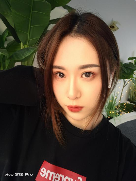 vivos12pro前置拍照有什么功能,vivos12pro拍照效果几倍变焦