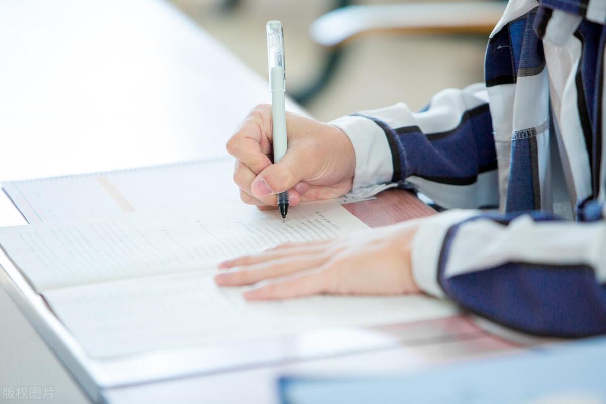 二建好考吗通过率如何,二建好考吗用报班吗