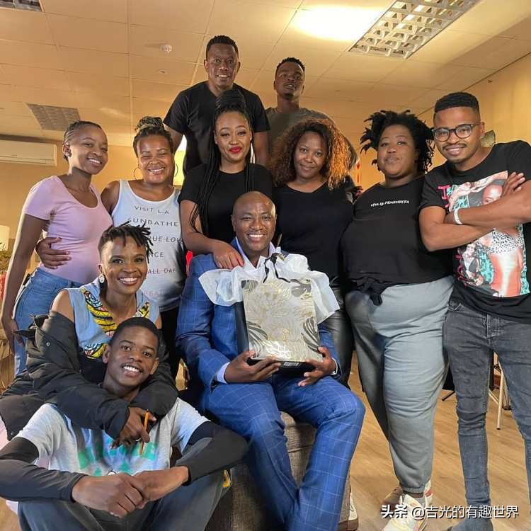 南非富商和他四位妻子,南非出轨案