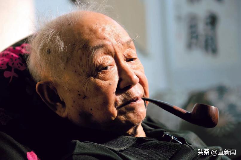 黄永玉无愁河的浪荡子写完了吗,黄永玉潇洒依旧