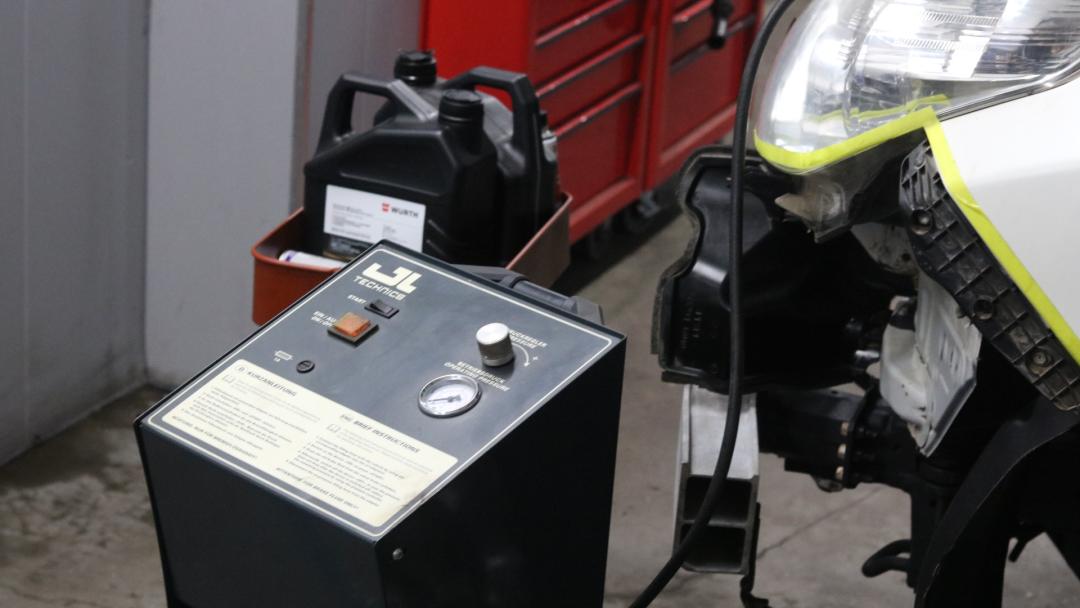 丰田霸道老车翻新升级好的出售,搞工地车翻新