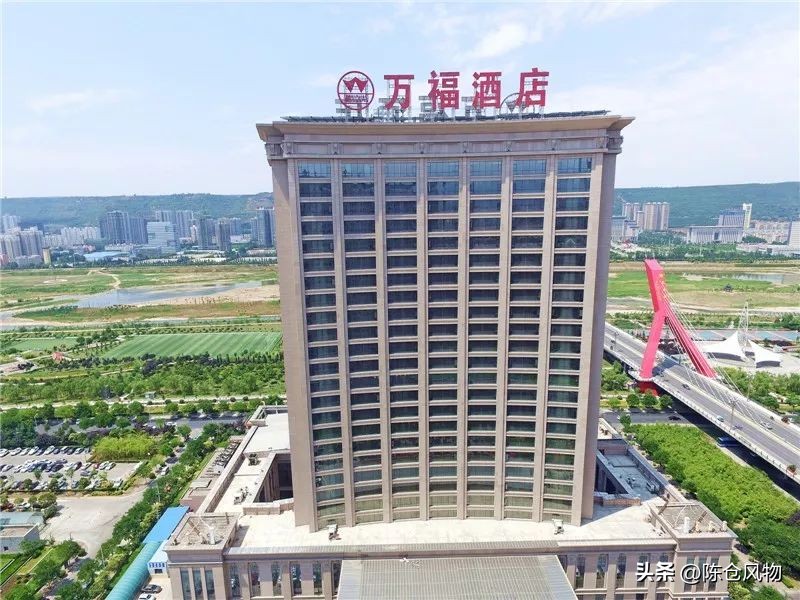 吃水不忘挖井人致富不忘家乡人,吃水不忘挖井人扶贫