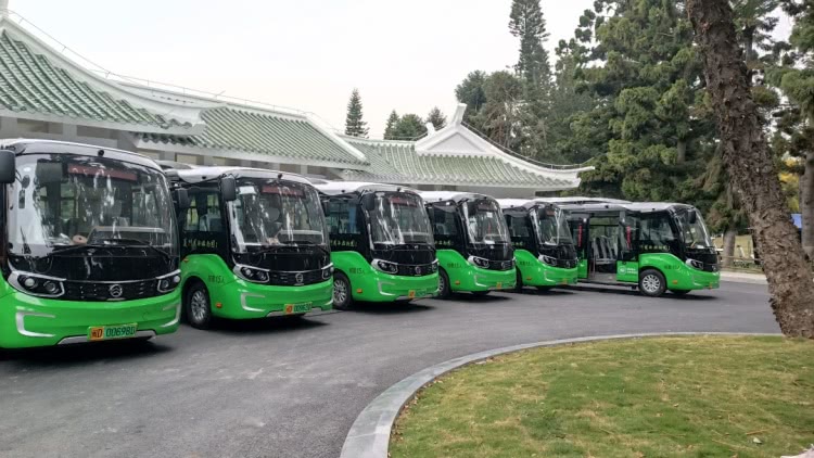 赏城中美景，品厦门味道。城市中心C位酒店，毗邻植物园、中山路