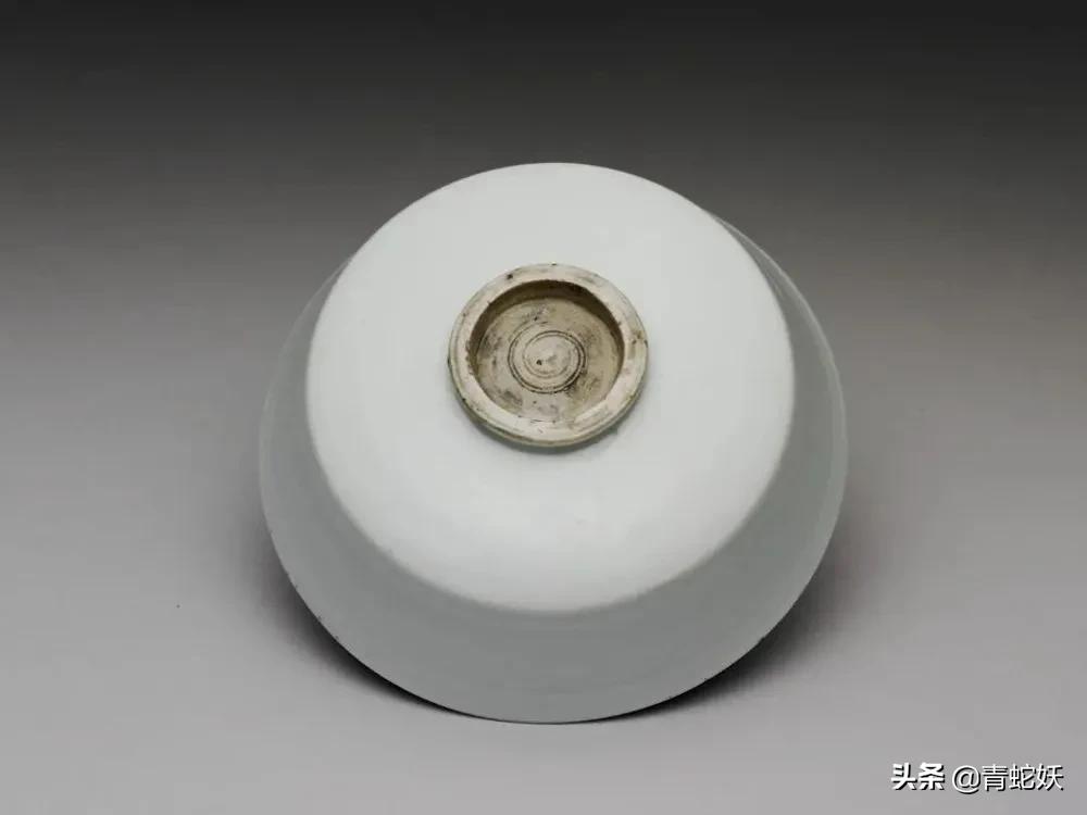 元代有青花瓷吗,元代青花釉的特点