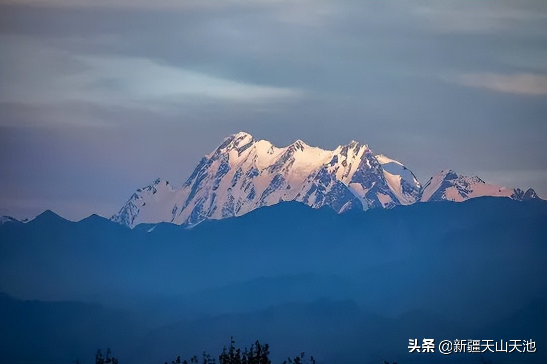 博格达天山,天山博格达雪峰
