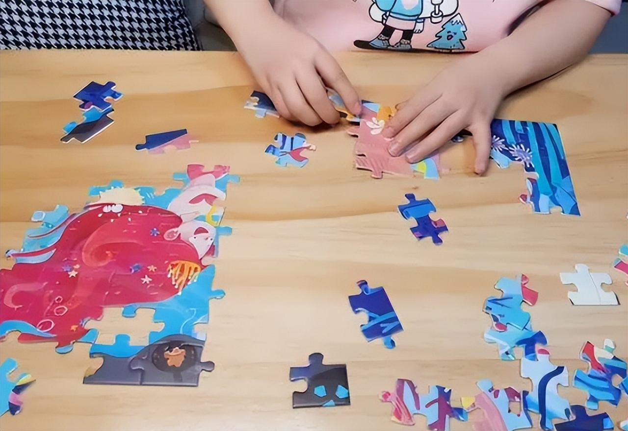 4岁女孩拥有超高智商，专注力远超同龄人，全凭妈妈坚持1个土方法