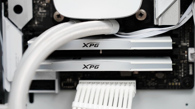 吹雪z690ddr4配什么内存,z690吹雪主板能跑满12900k吗