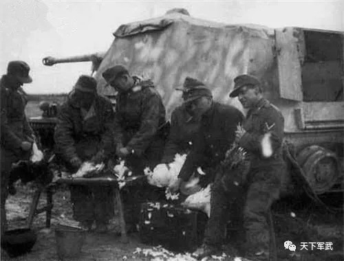 用尿液提炼出黄金,为了提炼黄金煮沸5000升尿液科普