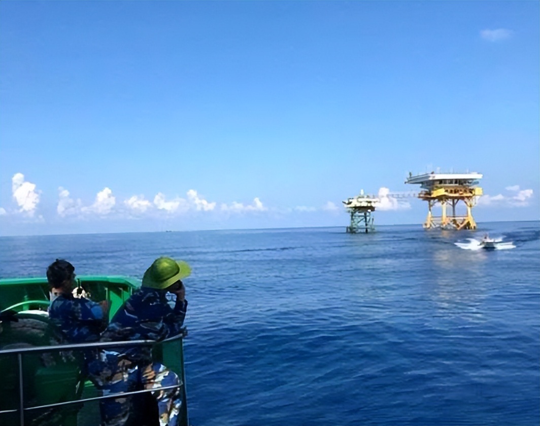 中越海警对峙万安滩，中方四举措合乎情理，对方挑衅或增我方良机