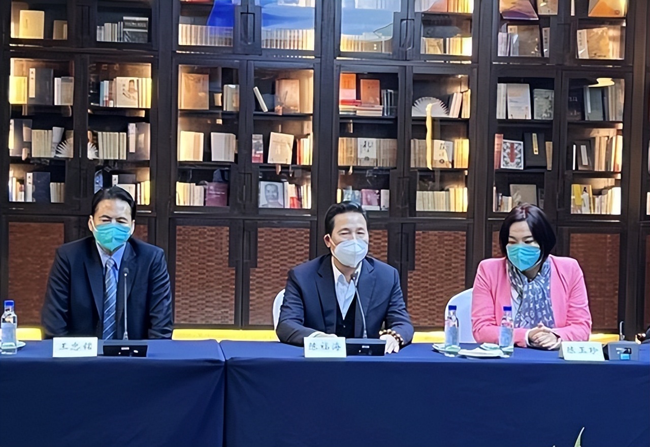 蔡英文下台不到48小时！台官员自费访问福建，大陆开“绿色通道”