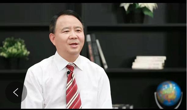 资深家庭教育专家建议:孩子不听话,家长不妨运用“南风效应”