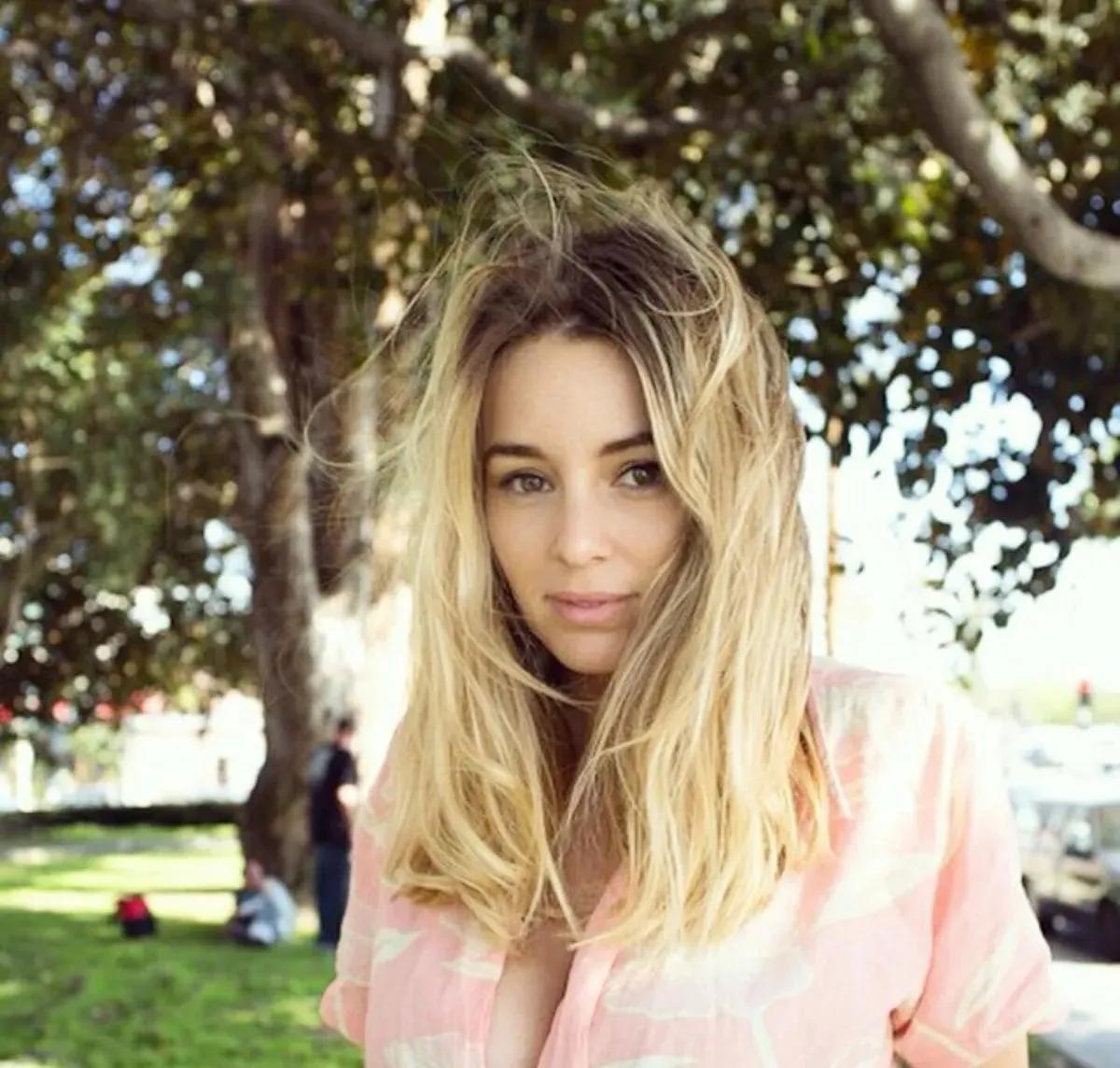 英国超模姬莉哈泽尔,英国超模姬丽哈泽尔视频