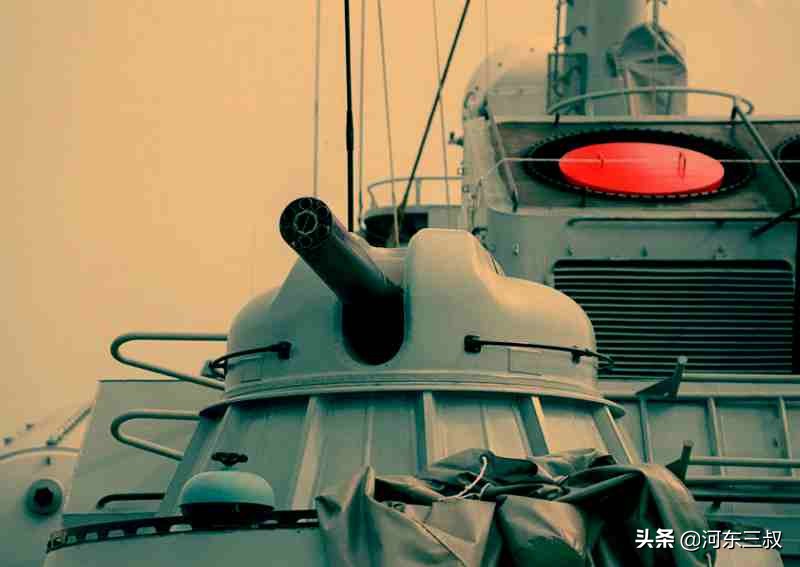 055只有一门近防炮够用吗,055为什么只装一门主炮