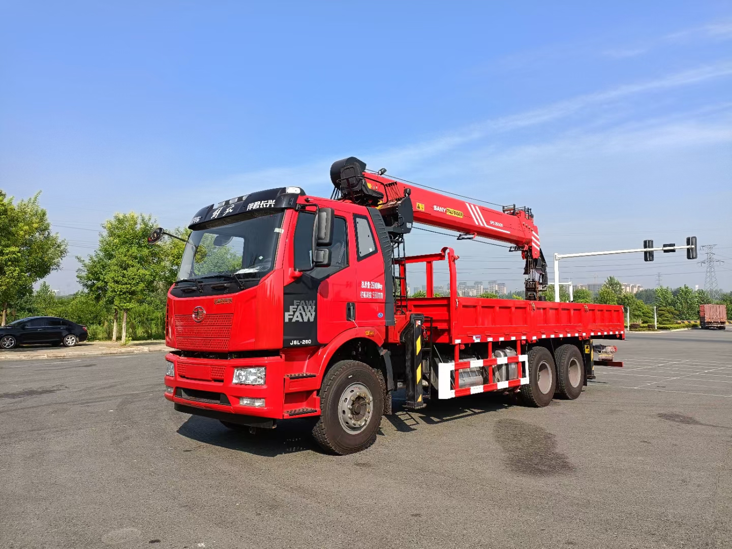 中联12吨随车吊新车价格一览表,三一十五吨随车吊价格