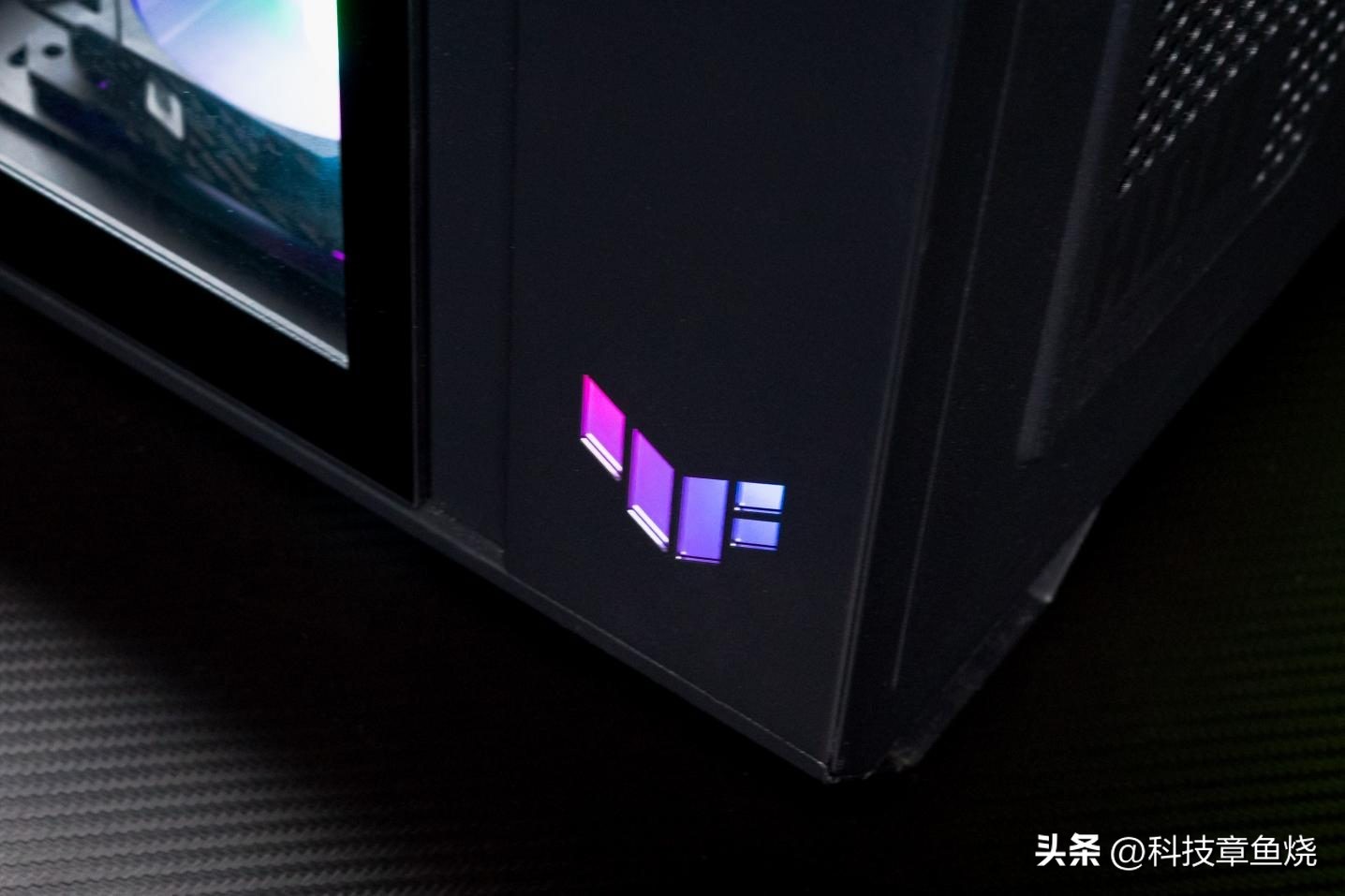 华硕tuf502机箱配置,华硕tuf502弹药库无界版机箱