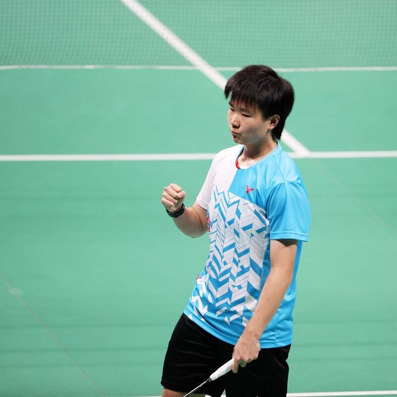 世锦赛17日前瞻！女单小花挑战世界冠军，男双男单独苗迎四强良机