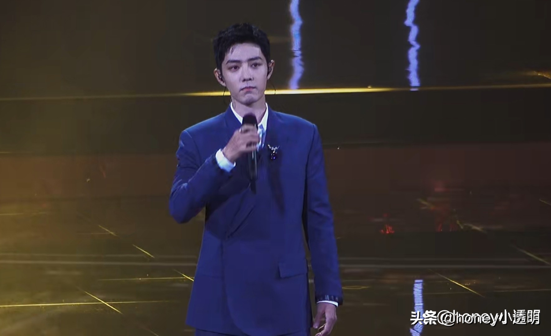 肖战最新官宣消息微博,肖战最近新录制