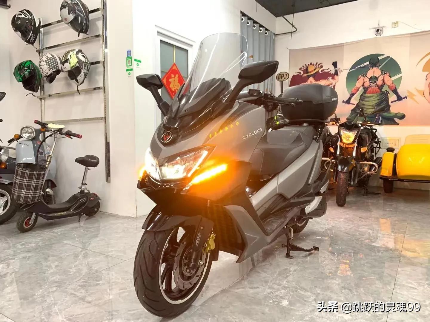 豪爵afr125踏板售价现在有优惠吗,万元内150豪爵踏板