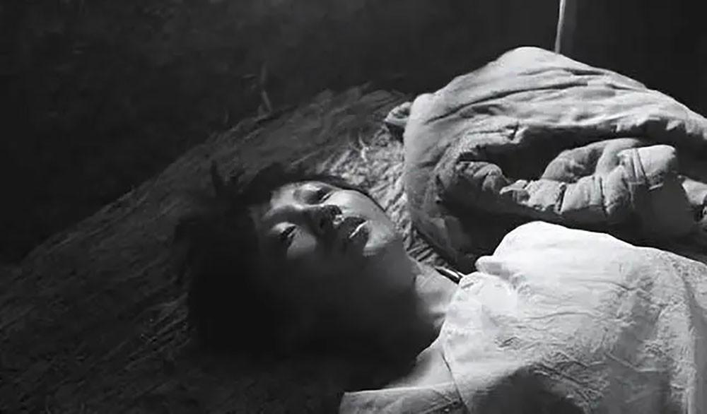 日本宪兵的日记：日本兵当着10几个男人的面糟蹋了一个中国女人