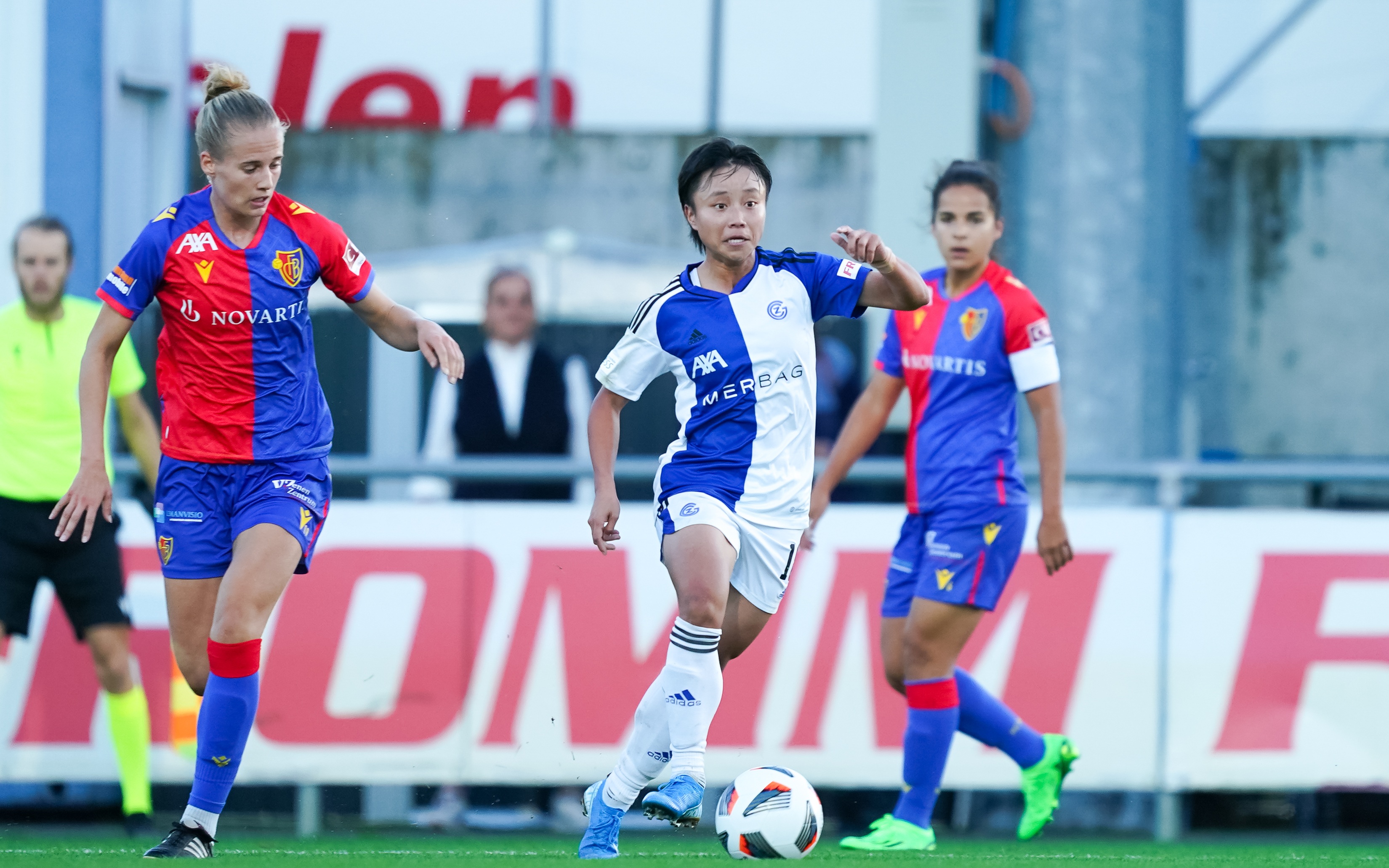 张琳艳获得中国女子金球奖,金球奖女足得主