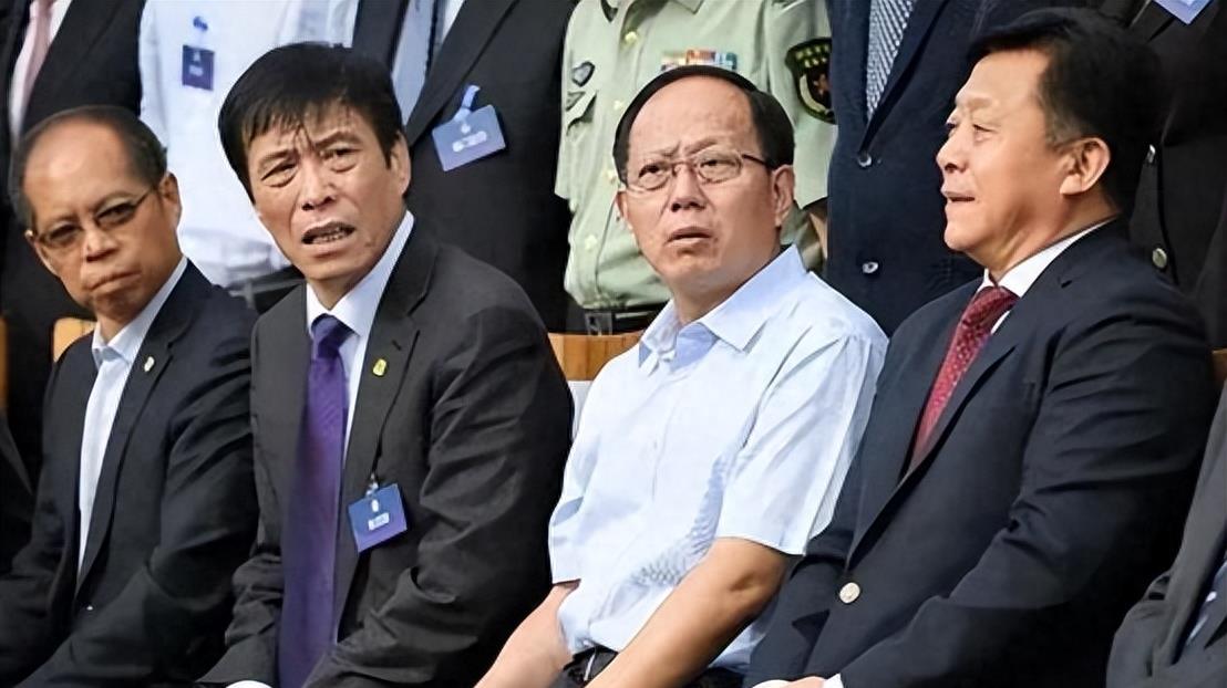 盖棺定论!曝蔡振华重回足协,薪资曝光,体总局钦点,63岁赴新职