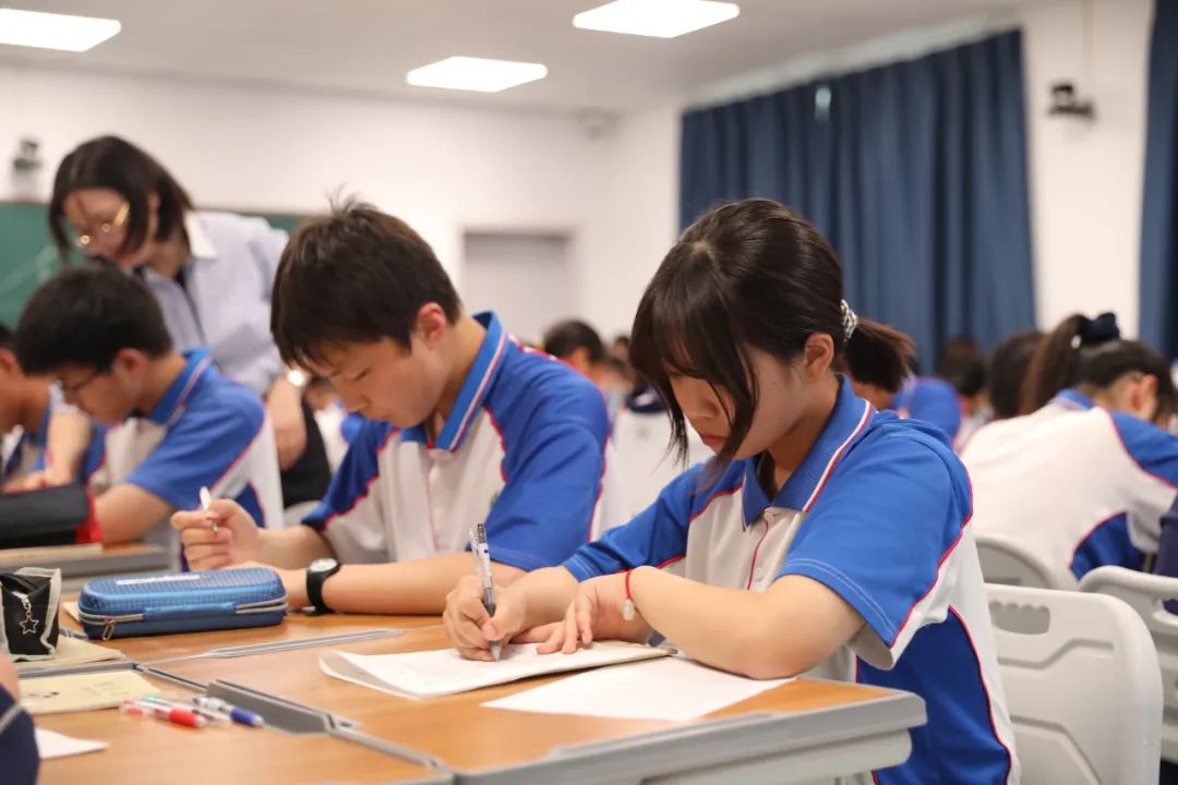 南京宇通学校复读招生电话,南京宇通实验学校高中部招生