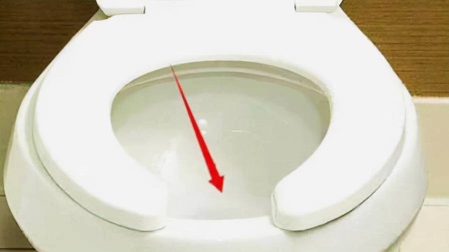 为什么美国马桶盖有缺口,美国马桶为什么有一个孔