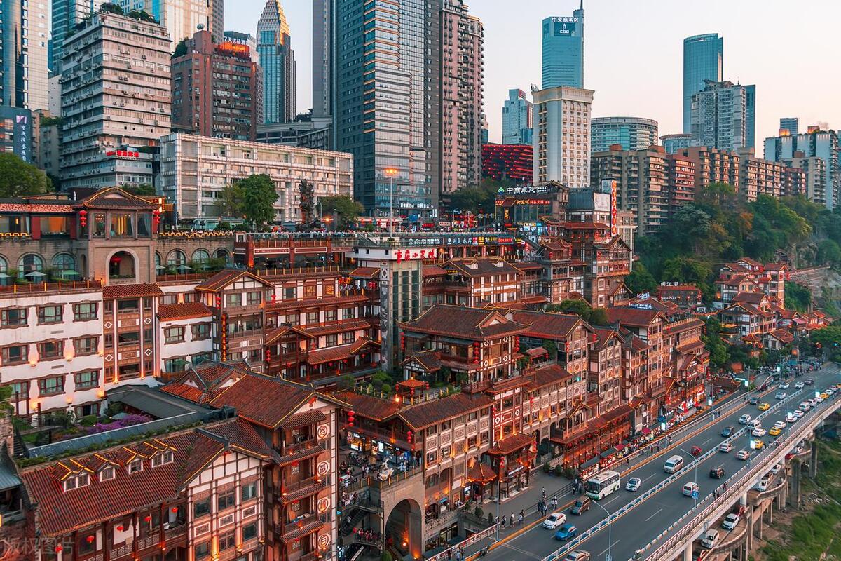 洪崖洞探秘洪崖洞之秘境,重庆的洪崖洞是一个怎样的地方