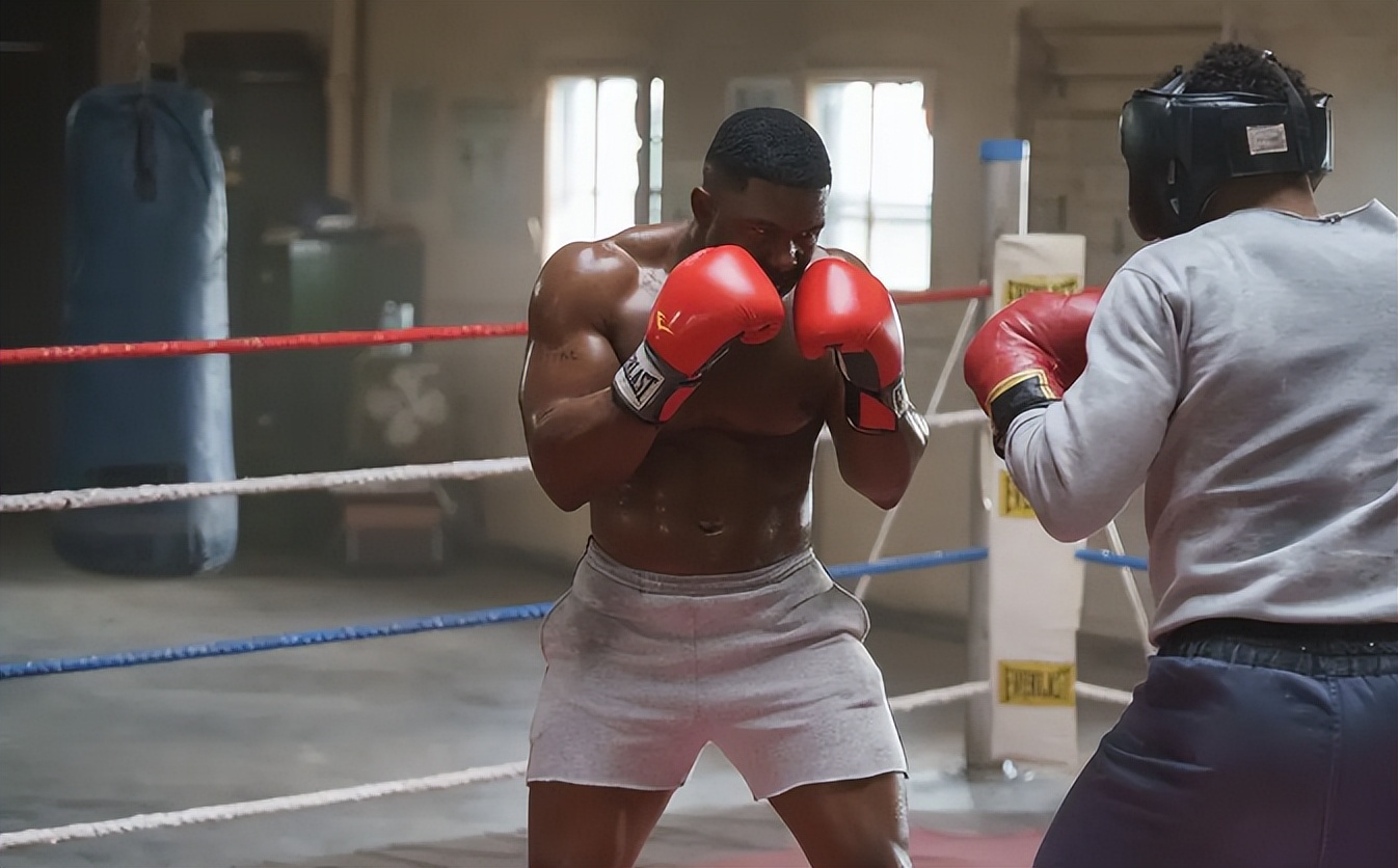 9.5分抖音顶流都来了，山寨小时代别来沾边