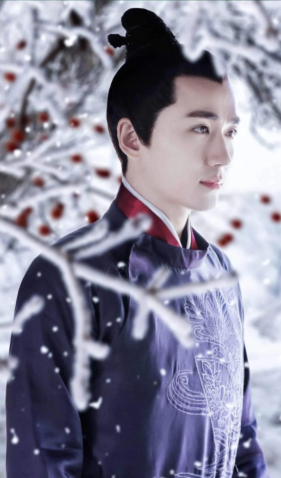 那些惊艳了时光的古装男,真正的古装美男无惧任何造型