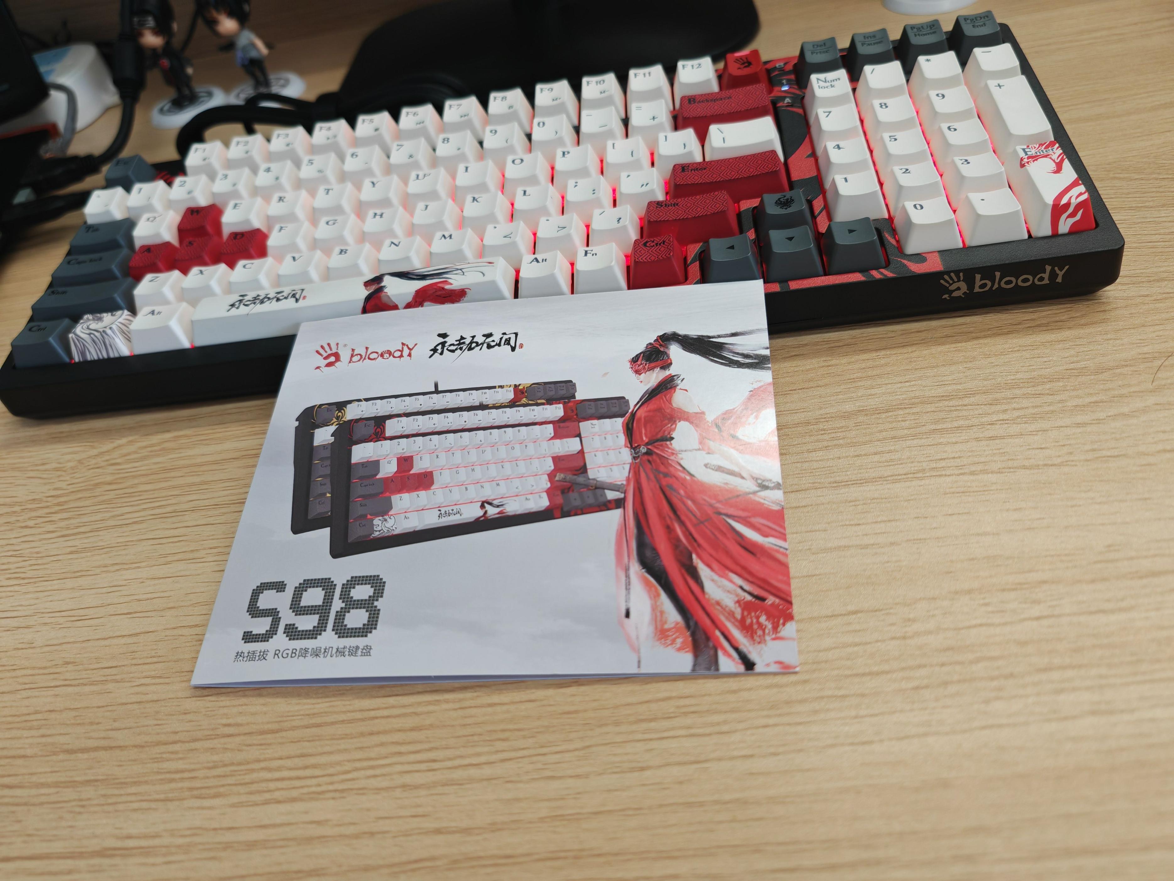 血手幽灵t98键盘测评,血手幽灵机械键盘手感实测