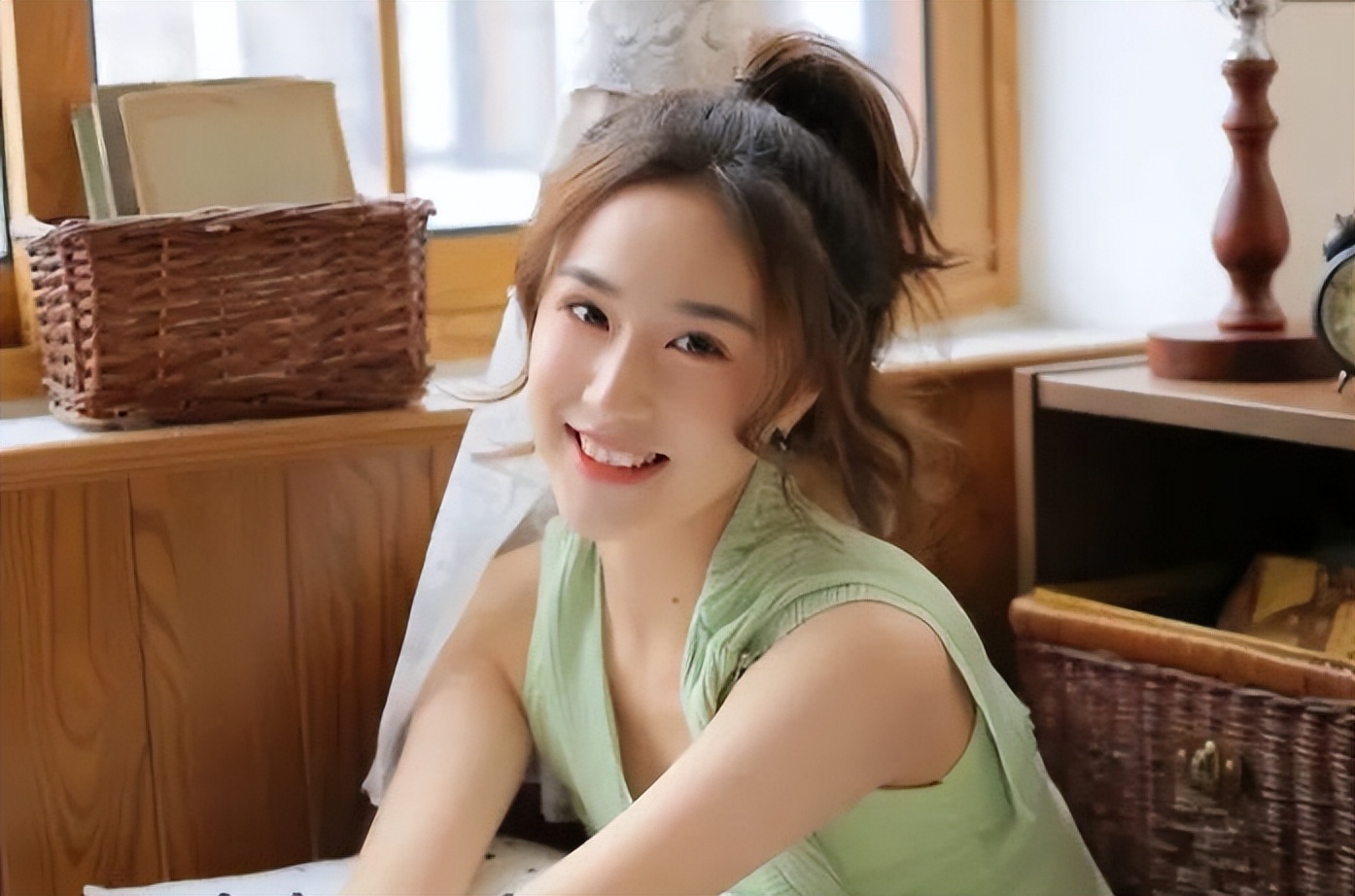 怎么样向一个女孩表白,怎么用表白词语跟女生表白