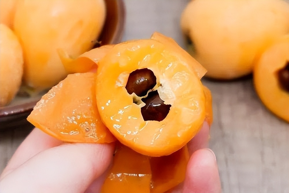 嗓子有痰咳不出来有什么小妙招,嗓子里有痰咳不出这个方法最管用