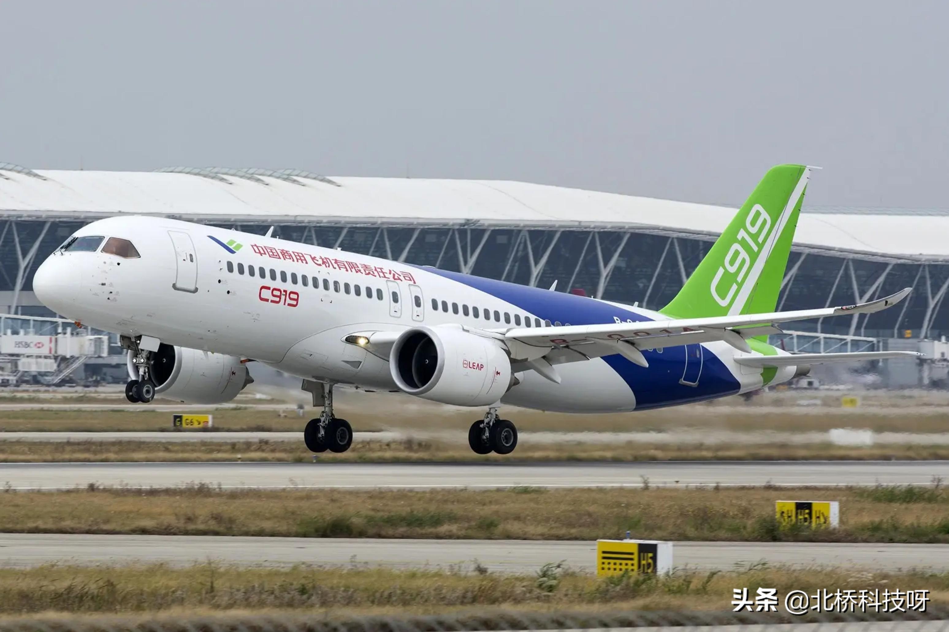 空客370亿美元,空客获160架飞机大单多少钱