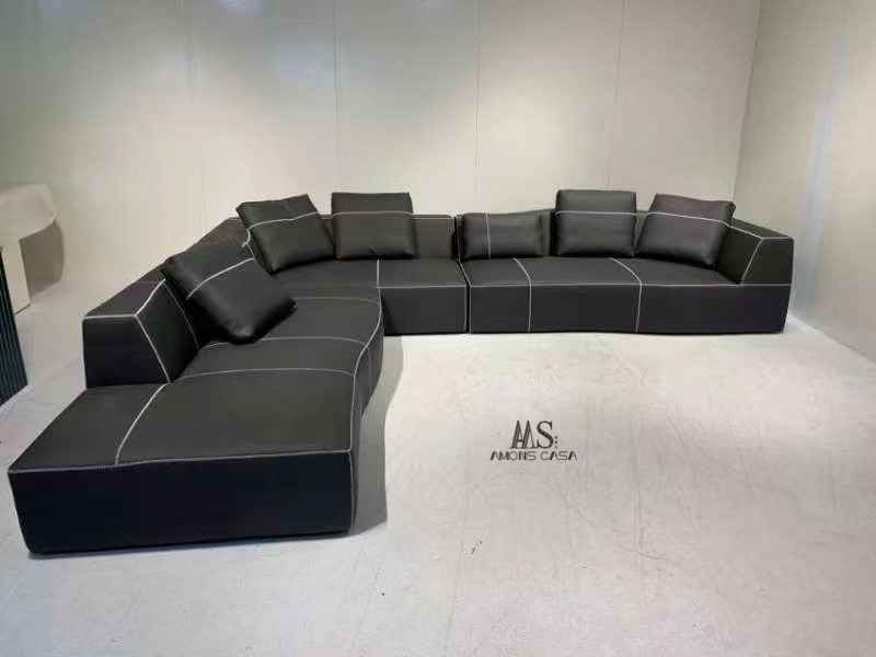 现代新中式沙发的特点,客厅一字沙发款式现代简约