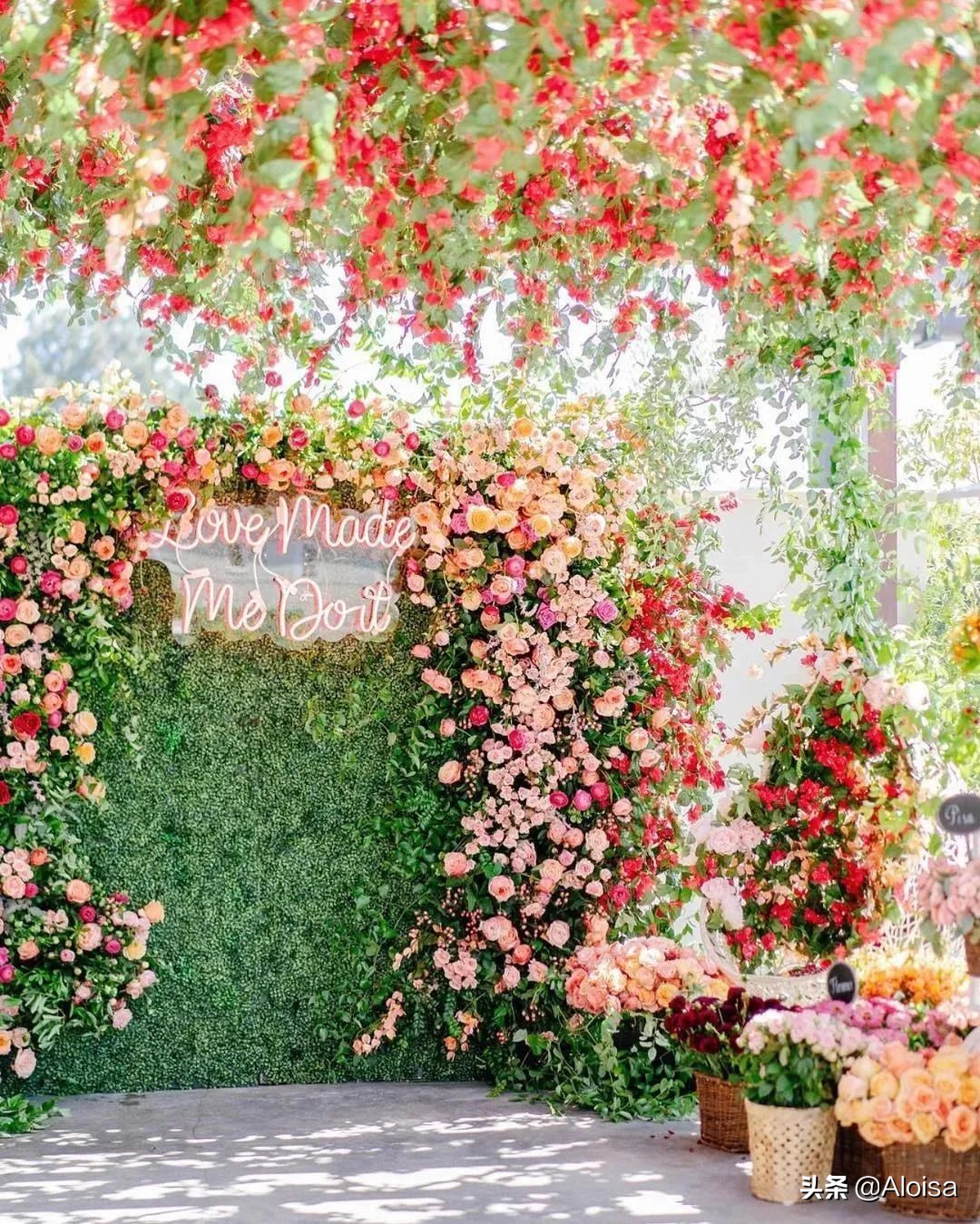 户外低成本婚礼现场布置,户外简单婚礼场地设计