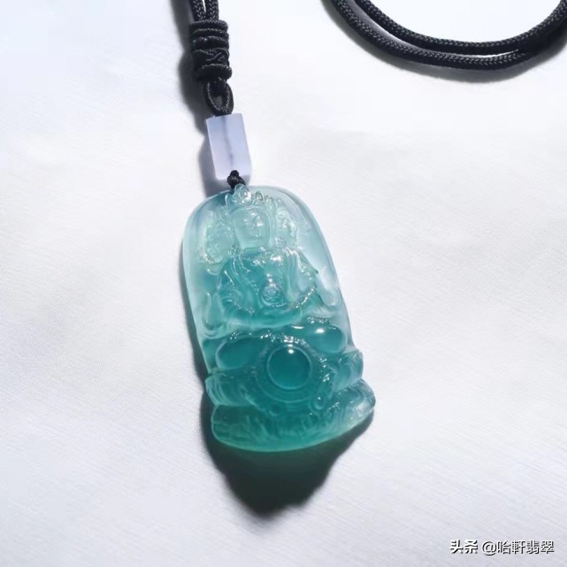 几千块能买到冰种翡翠吗,几百块钱能买到真正的翡翠玉吗