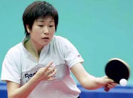 世乒赛马龙王曼昱3-0完胜,乒乓进四强