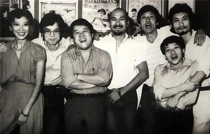 许冠杰访谈节目完整版周润发,周润发许冠杰演唱会完整版