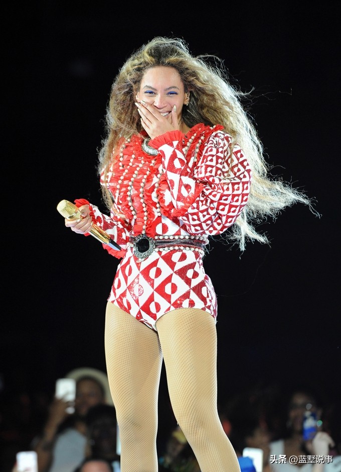 欧美碧昂丝写真 (碧昂丝惊艳写真集)