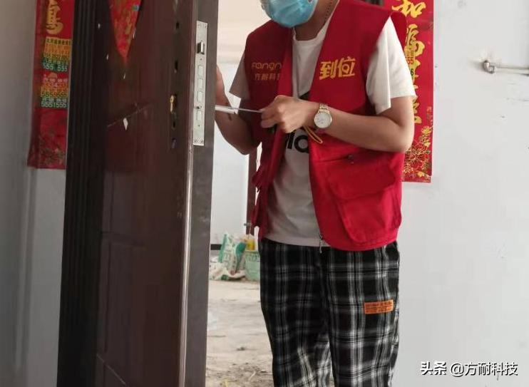 智能锁坏了维修哪个最贵,智能锁上门维修收费标准