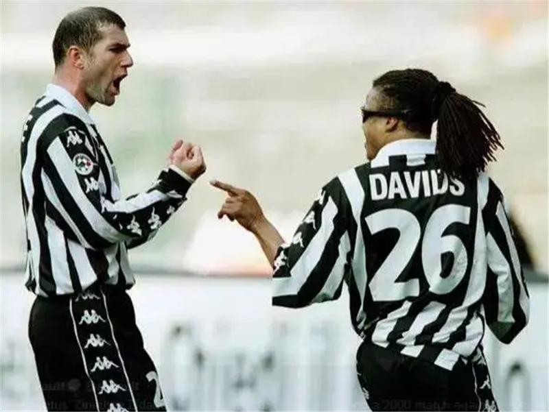 从米兰过客到国米累赘，还在尤文闹内讧，全能战士照样被性格耽误