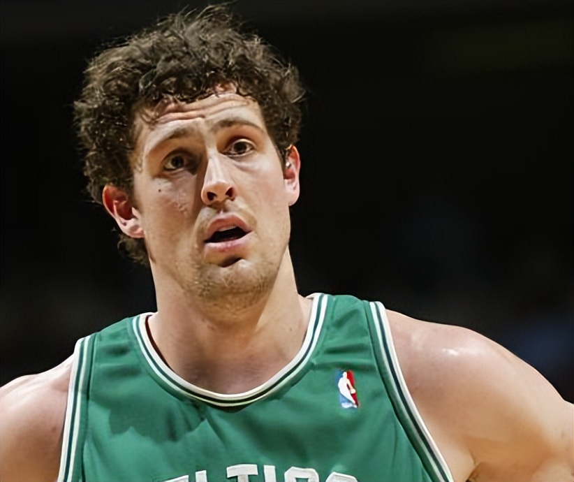 诺维茨基98年来达拉斯,诺维茨基10-11