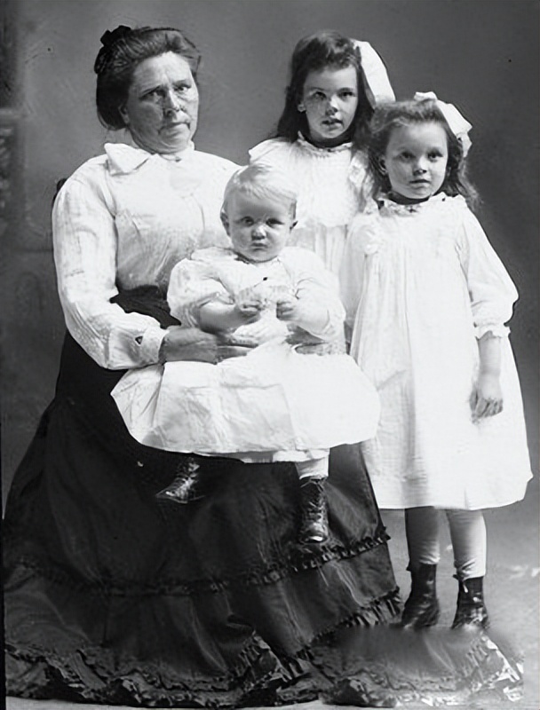 十大杀人狂魔真实事件,史上最残忍的变态杀人魔