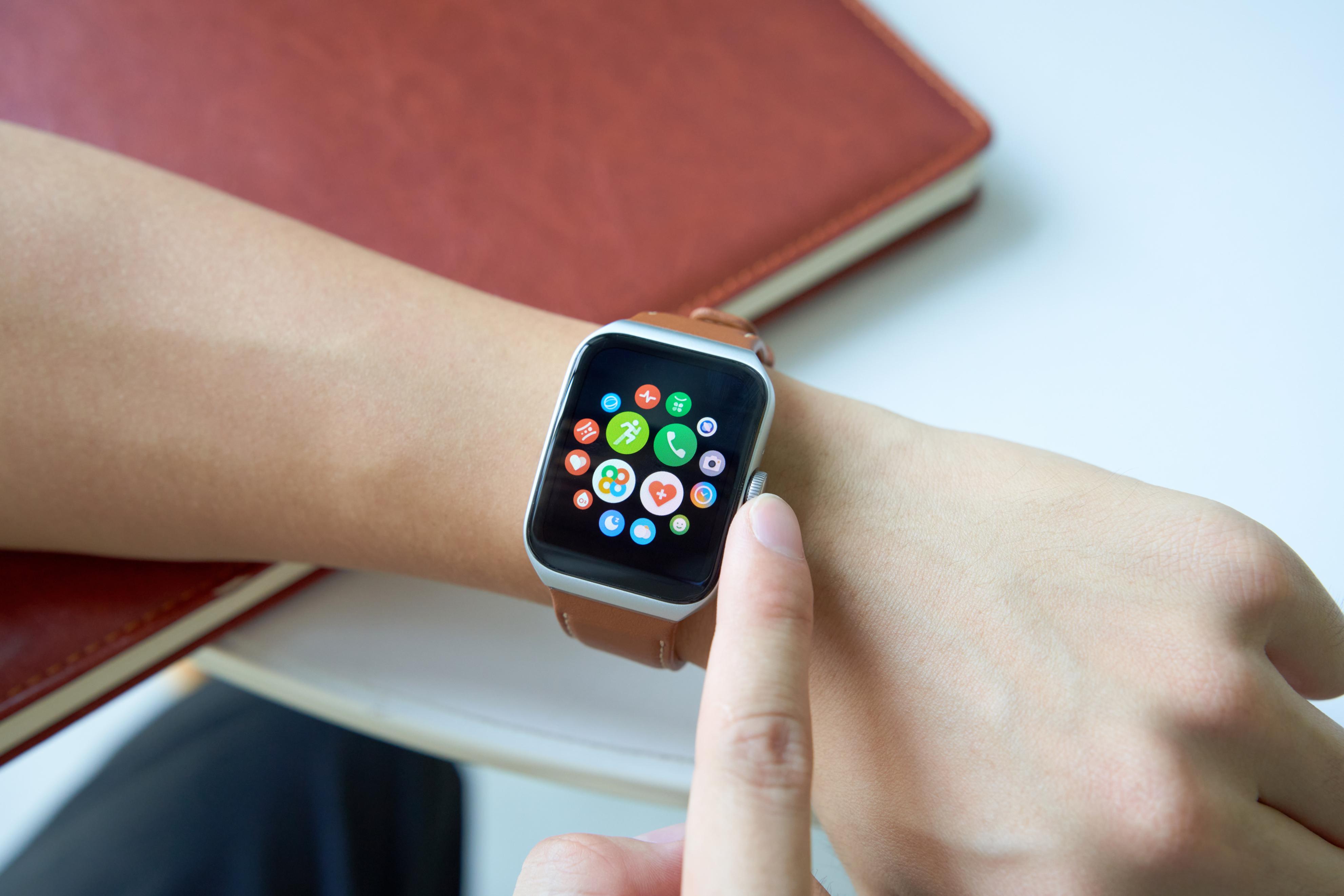 选圣诞节礼物,选礼物选实用还是欣赏的