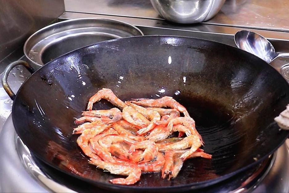 8月15中秋家宴吃什么，这8道硬菜端上桌，营养美味，全家抢着吃