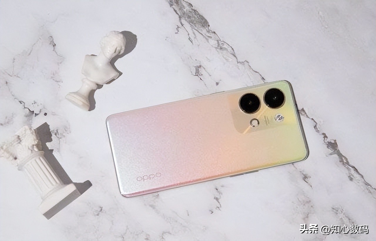 oppo手机最新款reno9pro价格,opporeno9pro降价多少值得购买