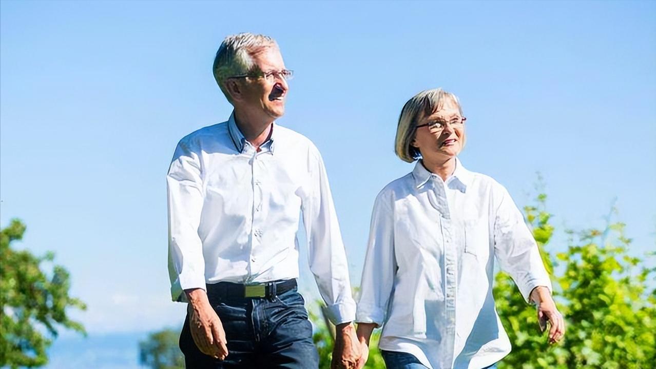 有心脏病、高血压不能吃鸡肉？高血压真正要拒绝的是这5种食物