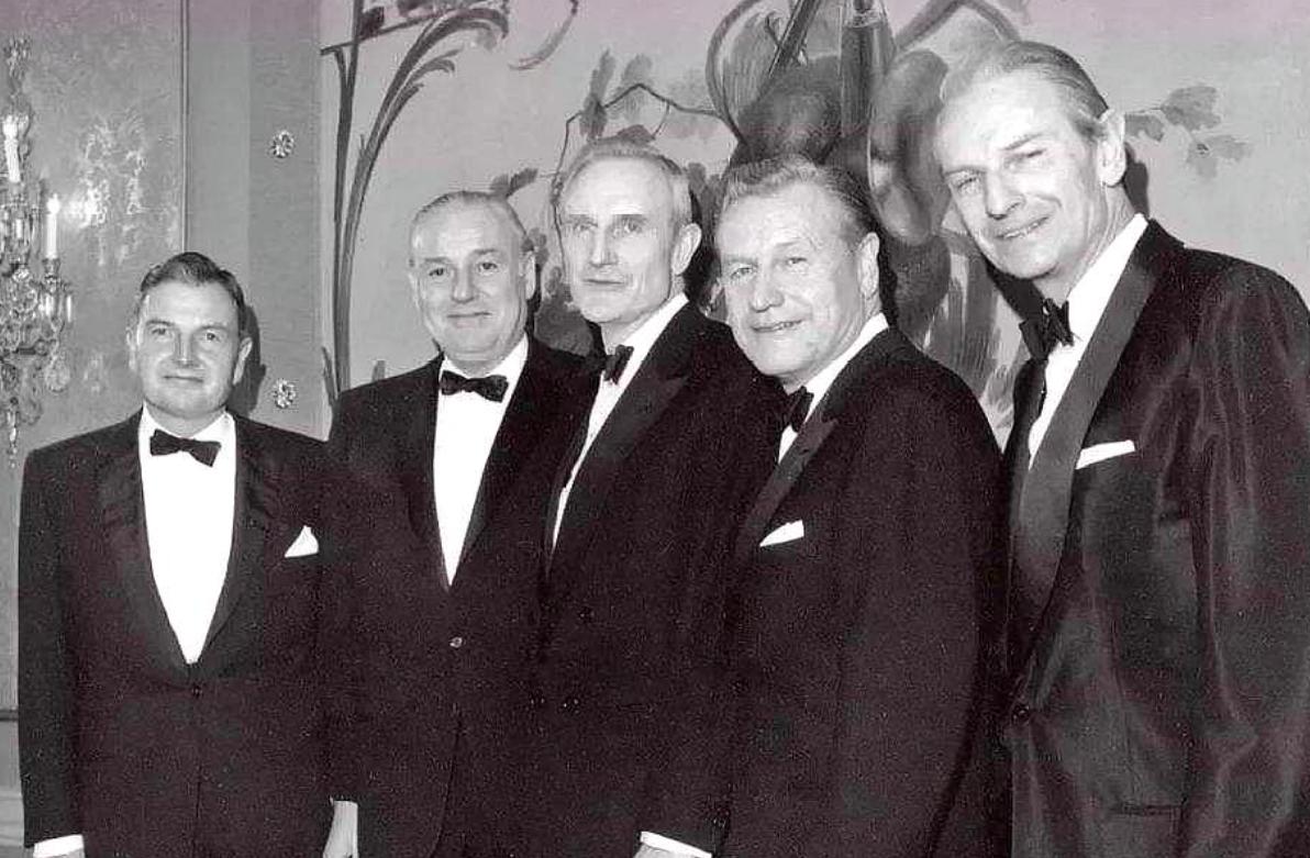 帝俄时期，俄国与美国*款贷**谈判的特点是什么？